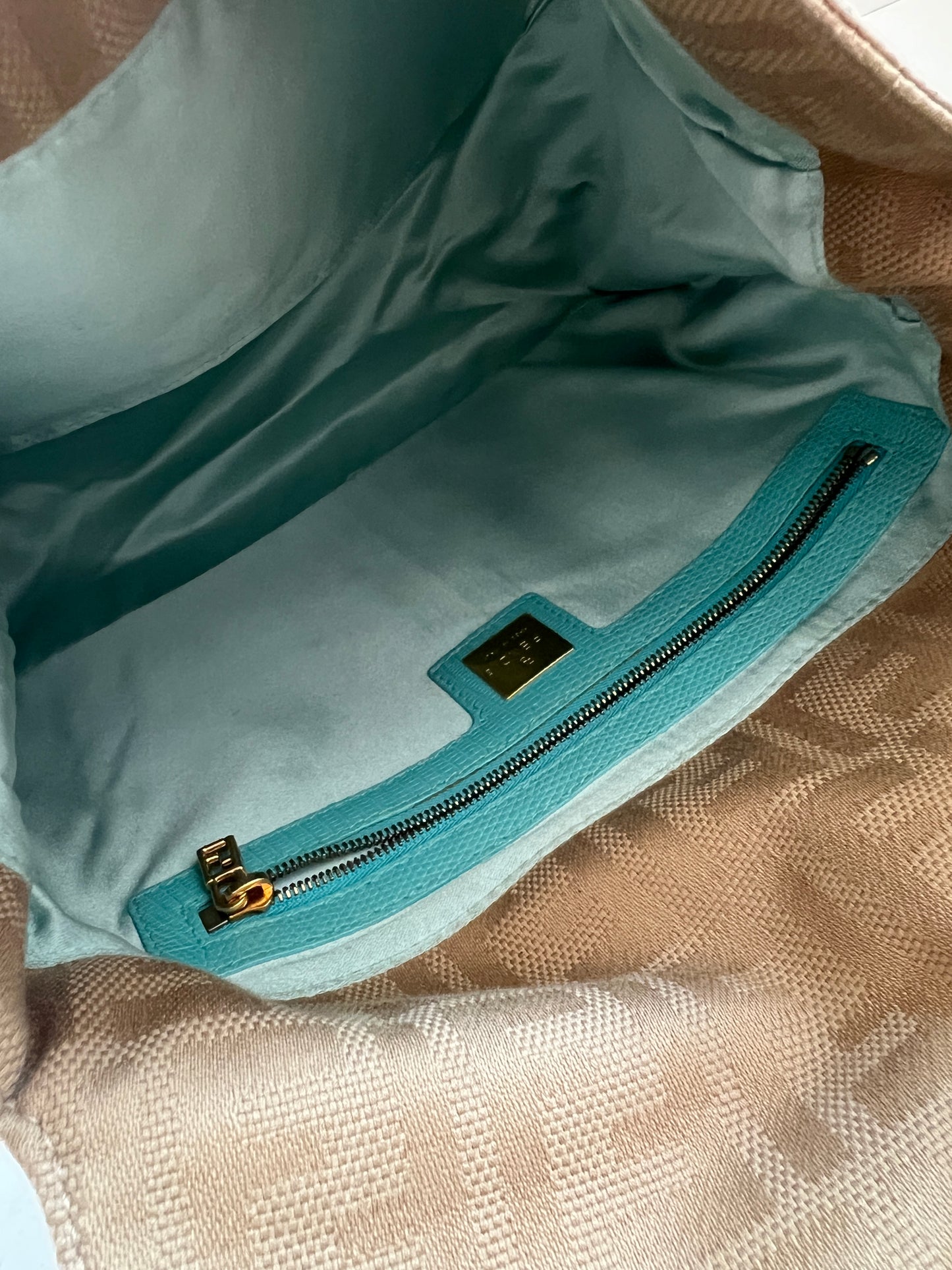 Fendi Spider Rhinestone Mamma Baguette