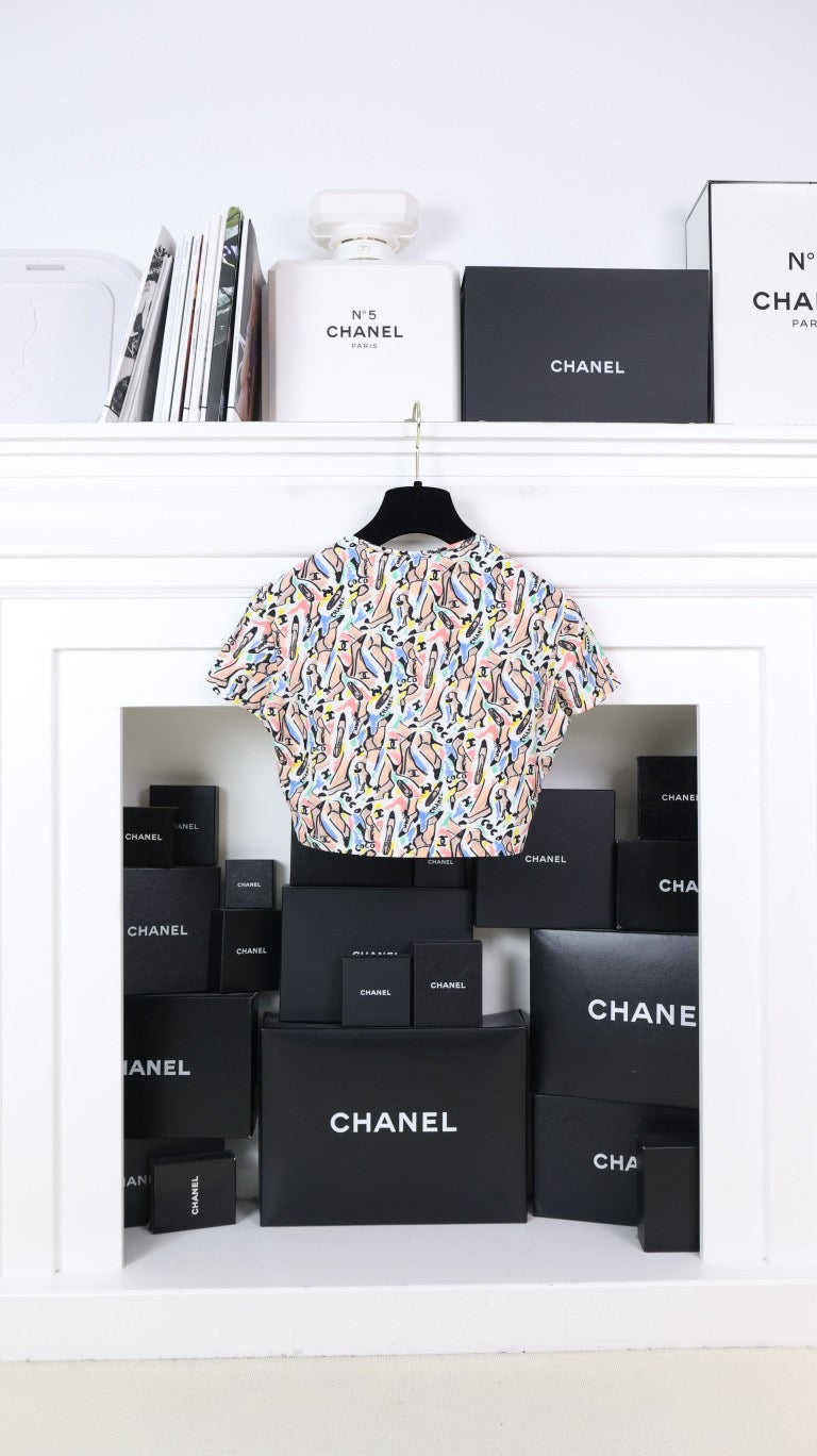 Vintage Chanel 95P Shoe Print Cropped T-Shirt