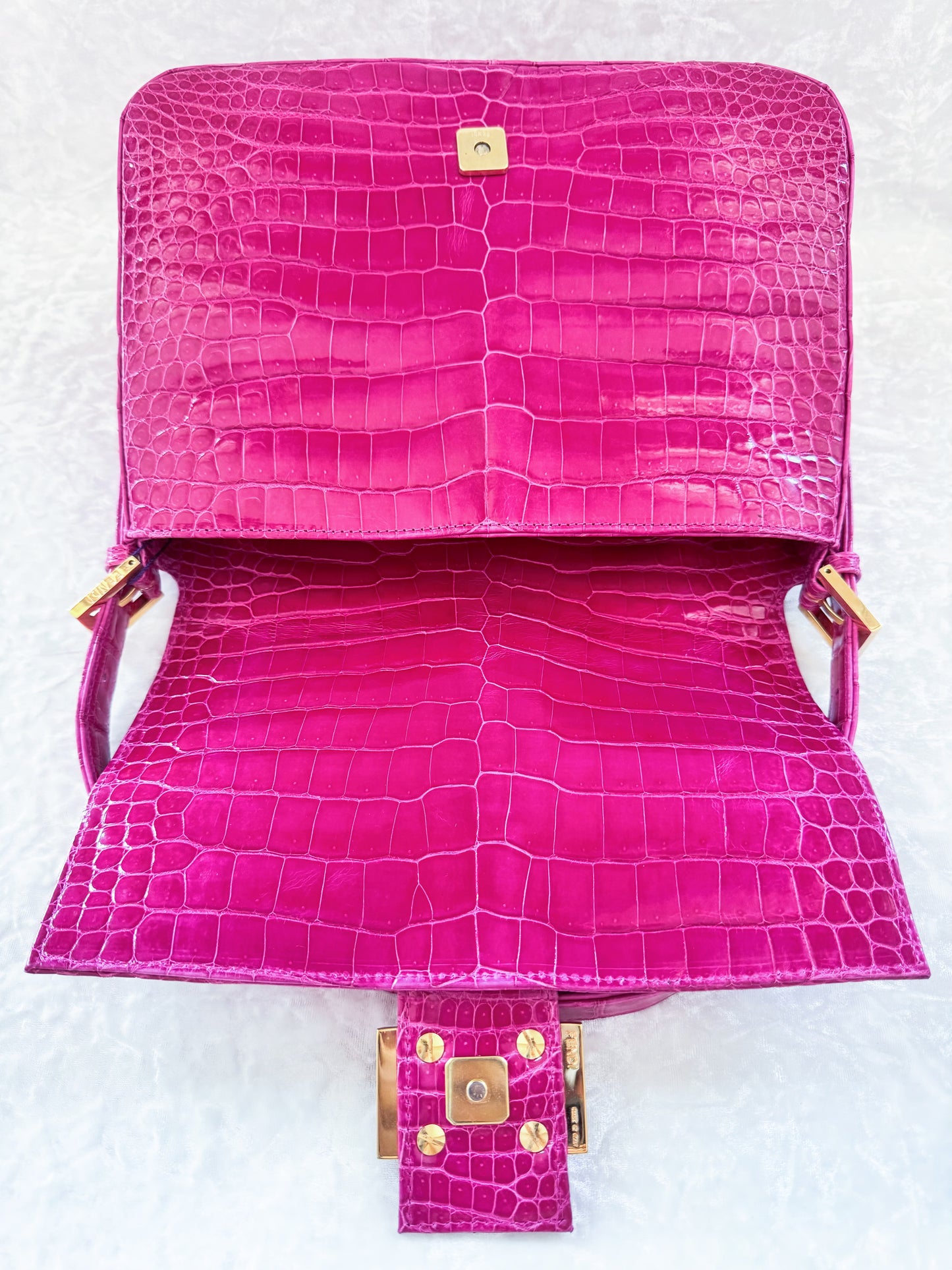 Fendi Pink Alligator Mamma Baguette