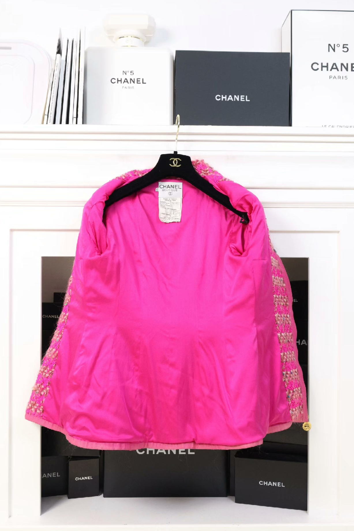 Vintage Chanel 1989 Runway Pink Tweed Jacket