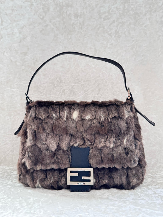 Fendi Squirrel Mamma Baguette ￼￼