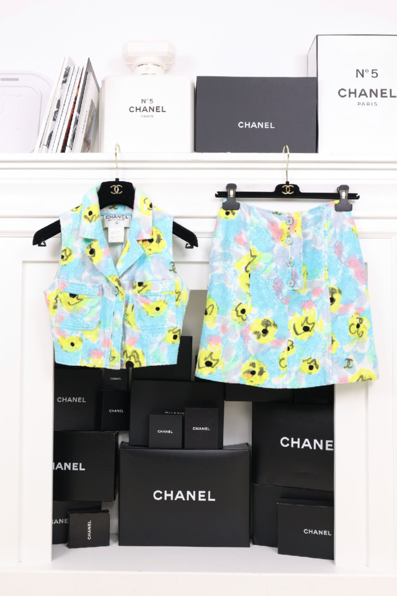 Vintage Chanel 94P Flora Set