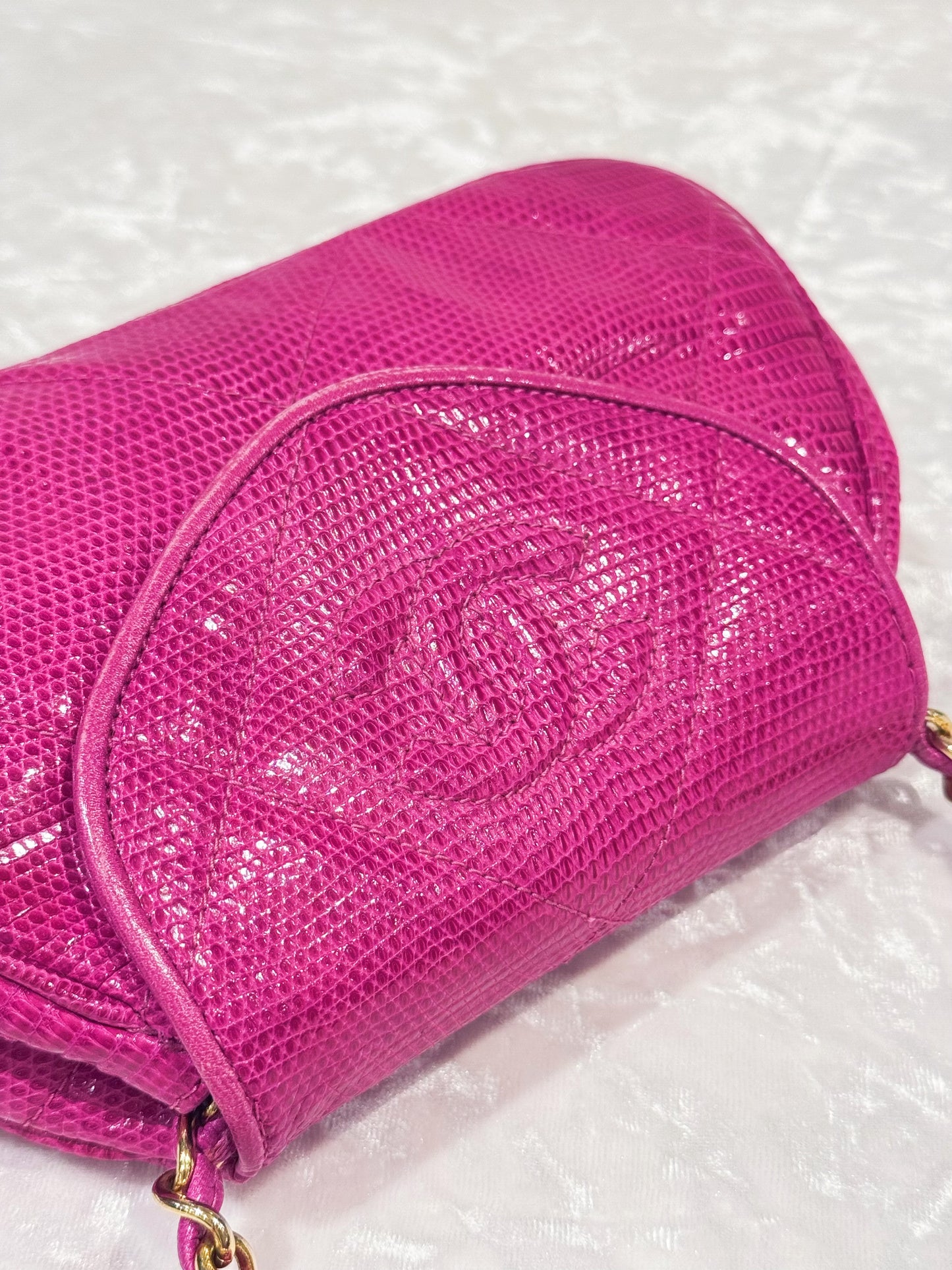 Vintage Chanel Hot Pink Lizard Mini Shoulder Flap
