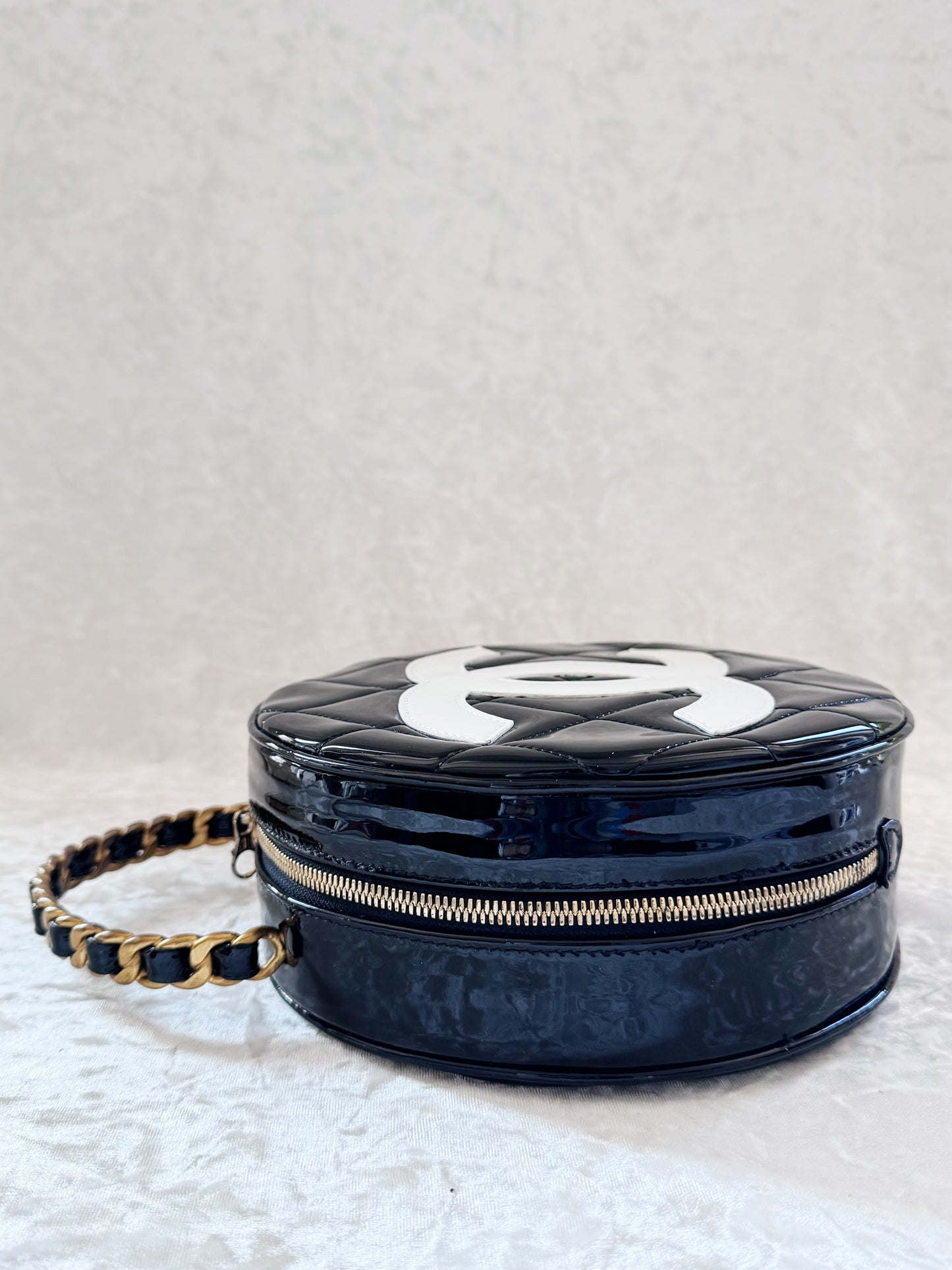 Vintage Chanel 1995 Round Vanity Bag