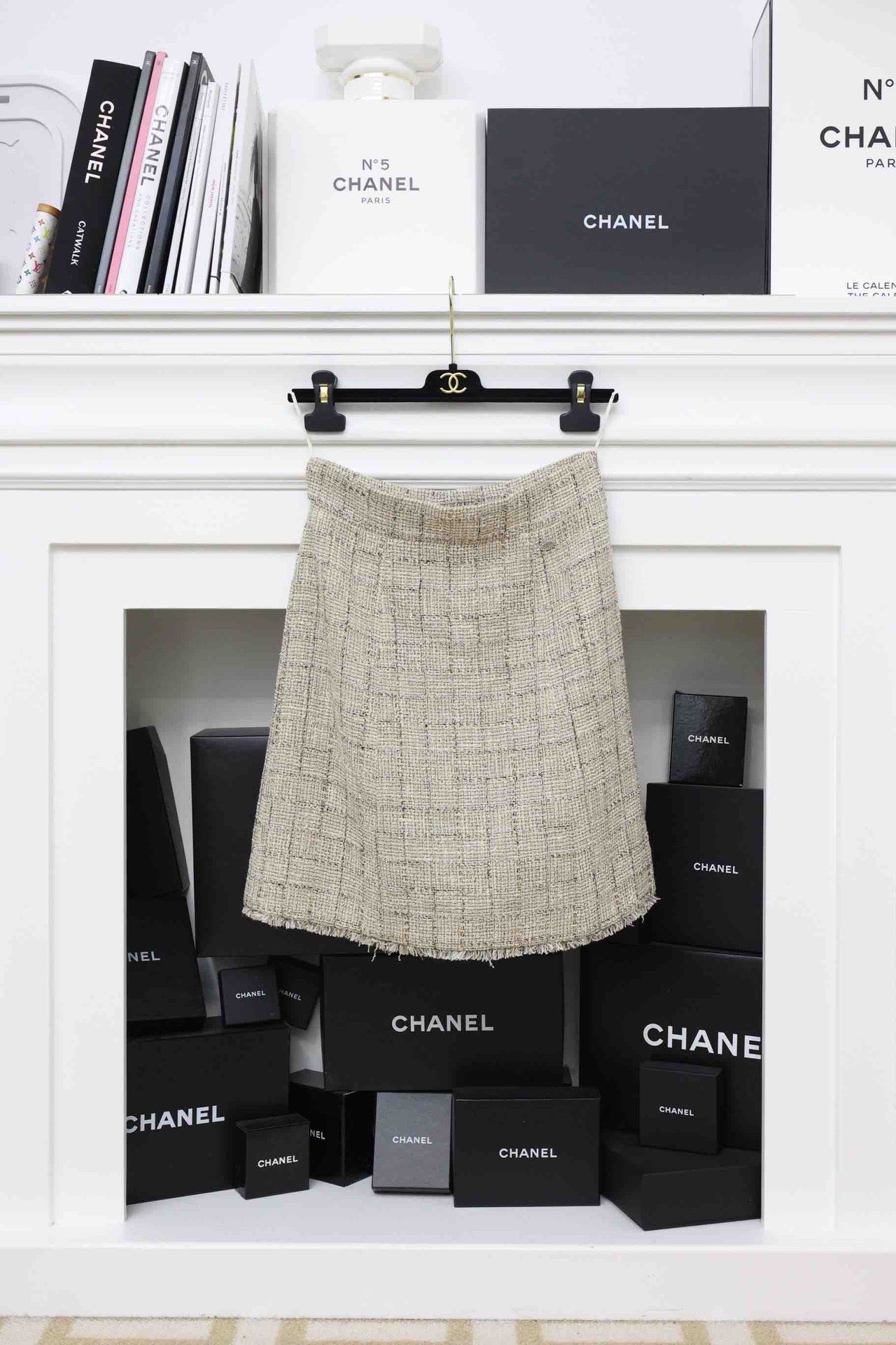 Chanel 10RTW Runway Ruffle Detailed Tweed Set