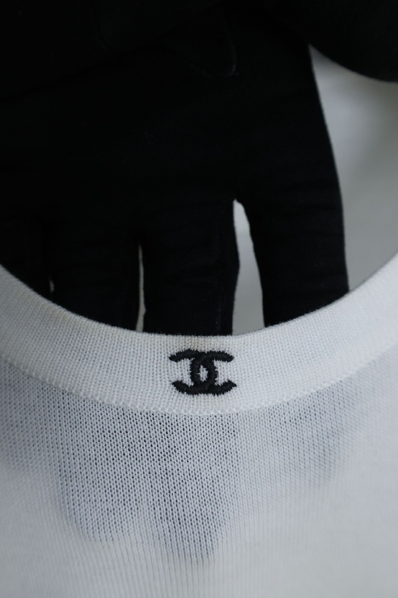 Vintage Chanel 96C CC Logos Top