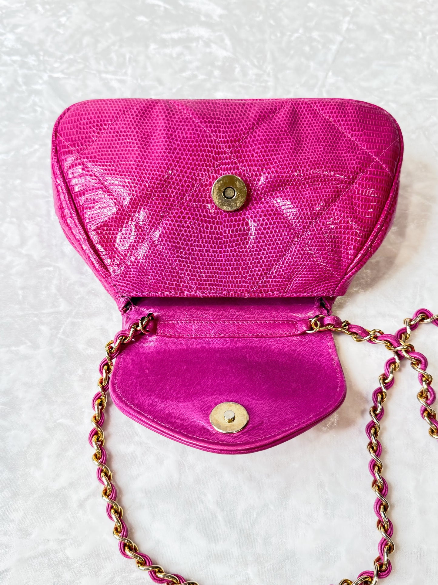 Vintage Chanel Hot Pink Lizard Mini Shoulder Flap