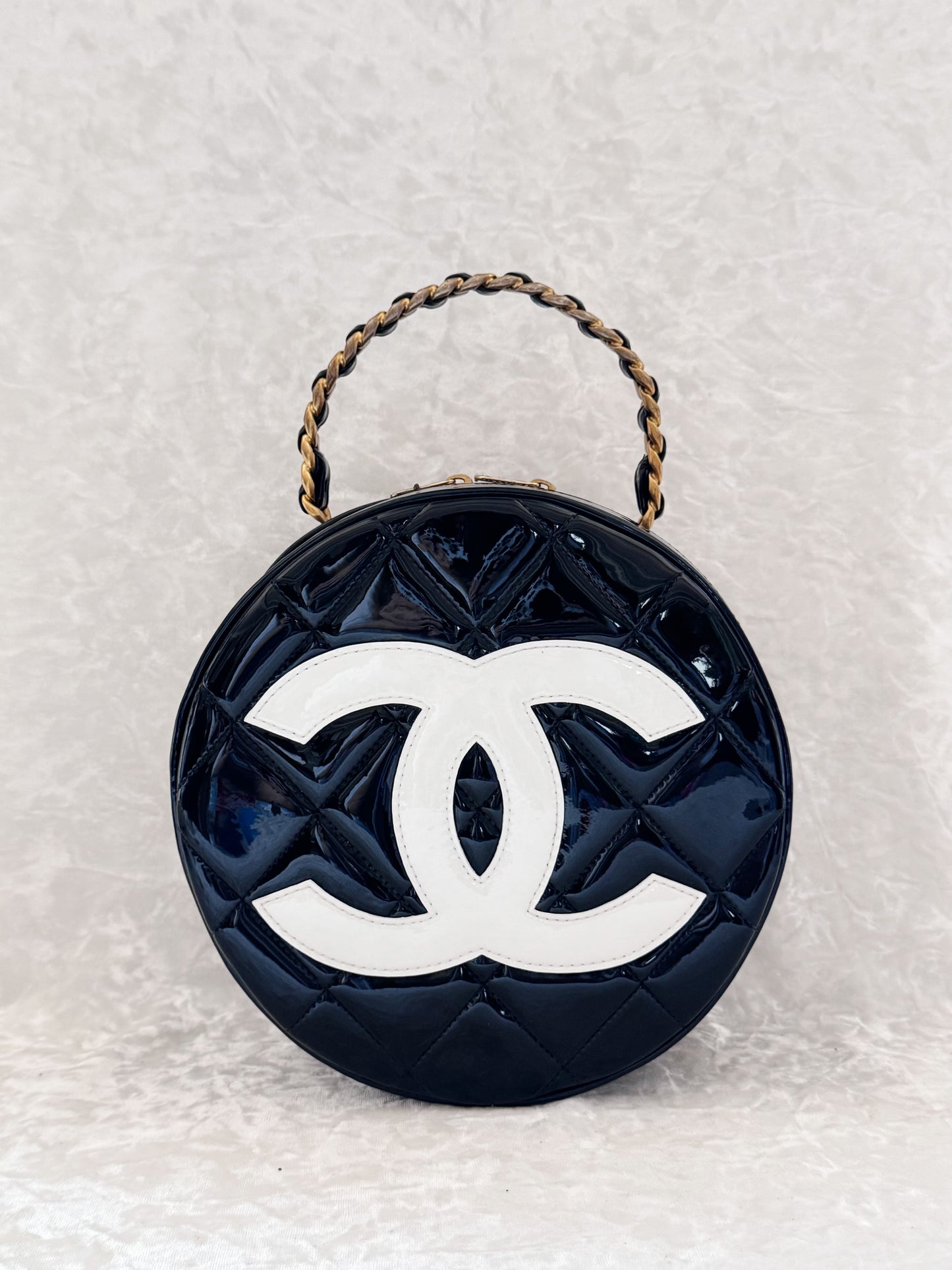 Vintage Chanel 1995 Round Vanity Bag