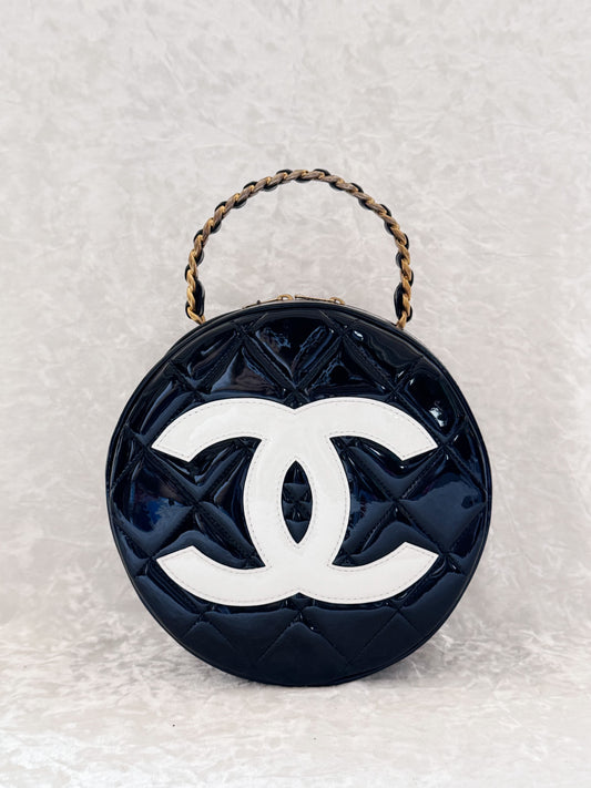 Vintage Chanel 1995 Round Vanity Bag