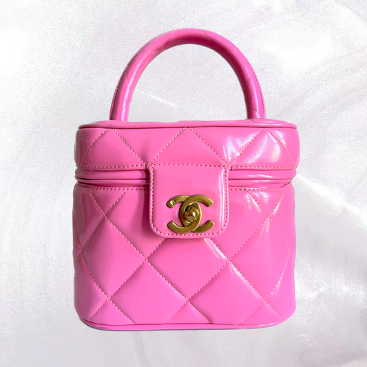 Vintage Chanel 1995P Barbie Pink Vanity Heart Mirror Bag